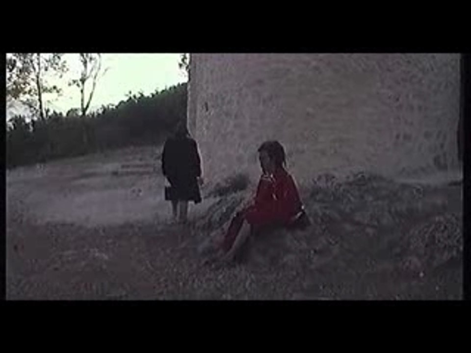 Putain!... C'est mes pompes (4)