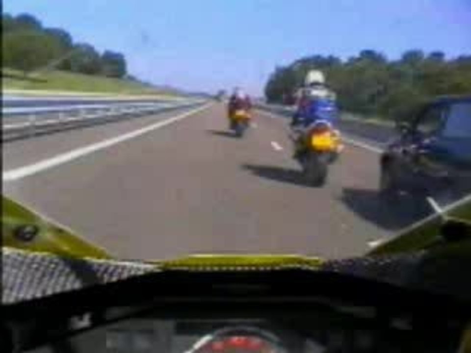 UpOnOne_Wobbley_Crash[1]