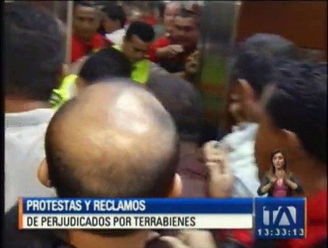 Protestas y reclamos de perjudicados por inmobiliaria Terrabienes