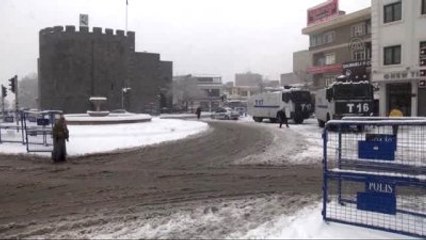 Sur'daki Terör Operasyonu - Bölgeye Giriş ve Çıkışlar Kontrollü Sağlanıyor
