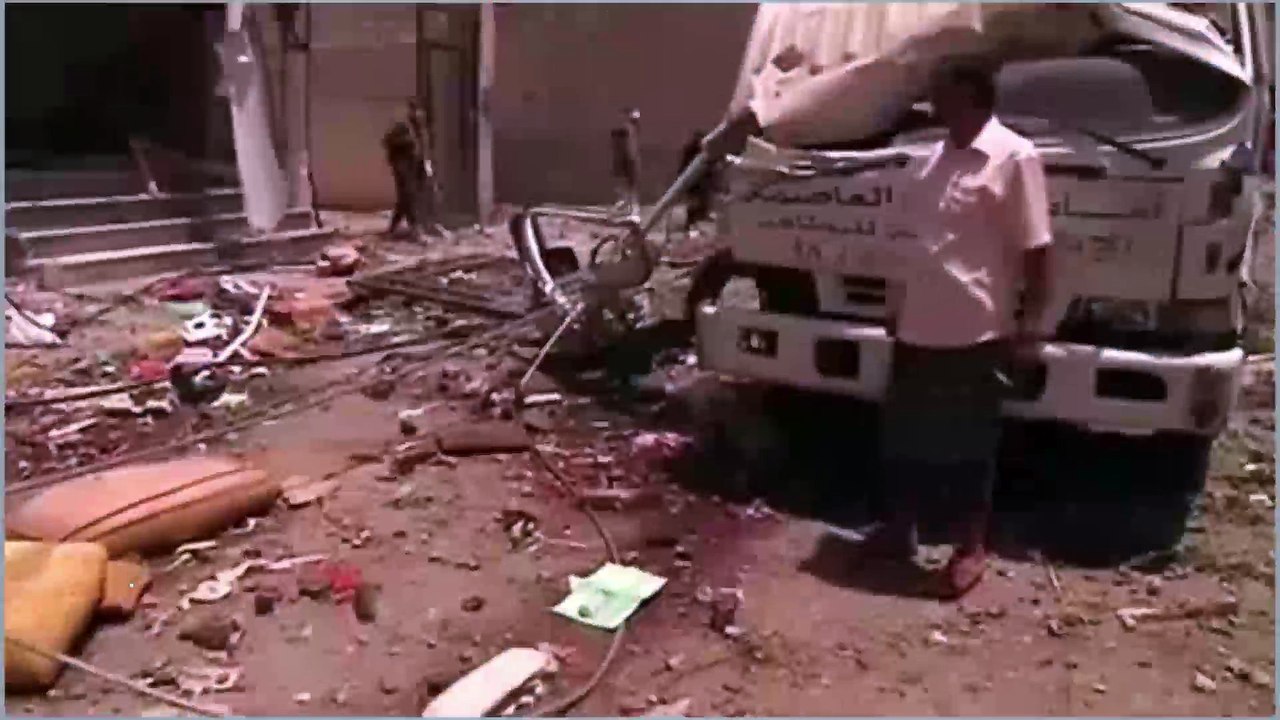 Yemen officials say governor of port city of Aden survives car bomb attack that kills 2