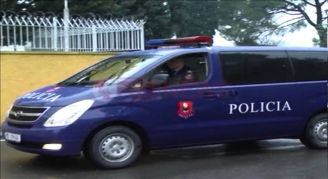 Mbërrin në policinë e Shkodrës, Asnjë pendesë për vrasjen e vëllezërve- Ora News- Lajmi i fundit-