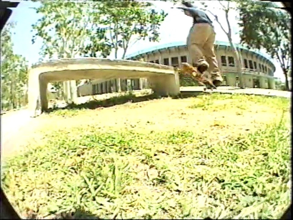 Seu Trinh - Logic Issue 5