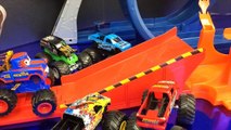 Disney Cars at the Blaze and the Monster Machines Monster Dome Track Playset vs the Hot Wheels