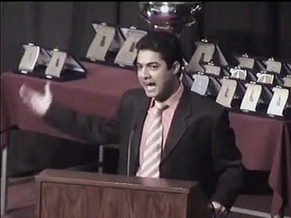 Best speech ever of Iqrar ul hassan in college days when no one knows him