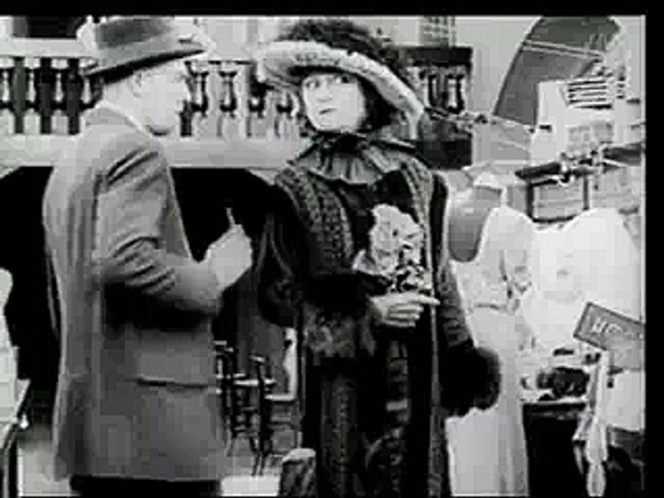Charlie Chaplin - The Floorwalker / Der Ladenaufseher (1916)