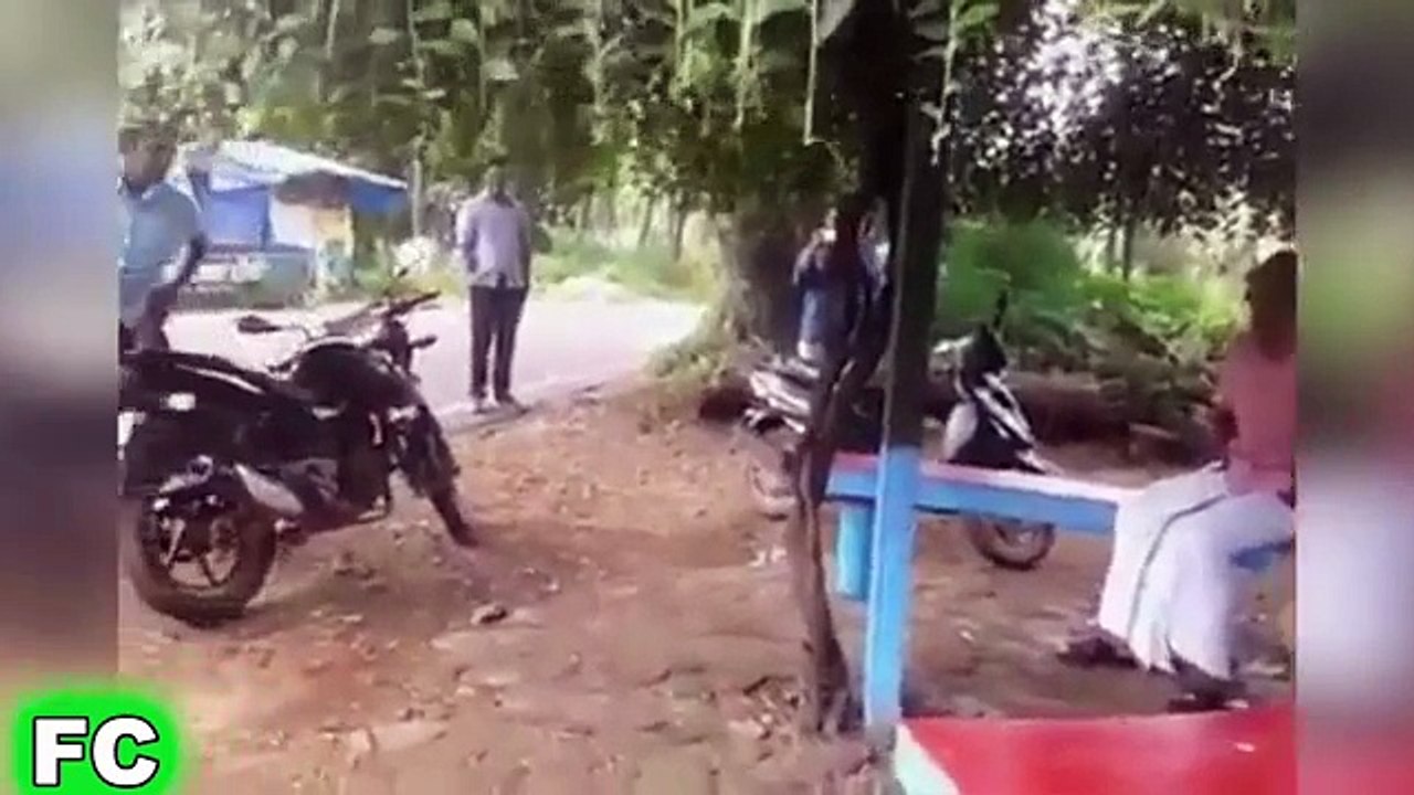 Crazy Clips & Epic FAILS ★ October 2015 Compilation ★ FailCity