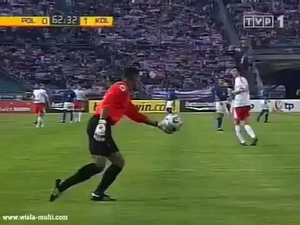 Muy mejor portero super. No es frecuente que ver esto