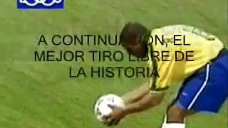 Goal Roberto Carlos contra as leis da física em 1997
