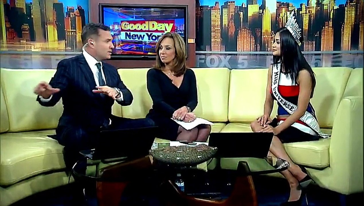 Miss Universe Pia Wurtzbach re-enacts crowning snafu with ‘GDNY’ hosts Read more at http://www.mb.com.ph/miss-universe-p