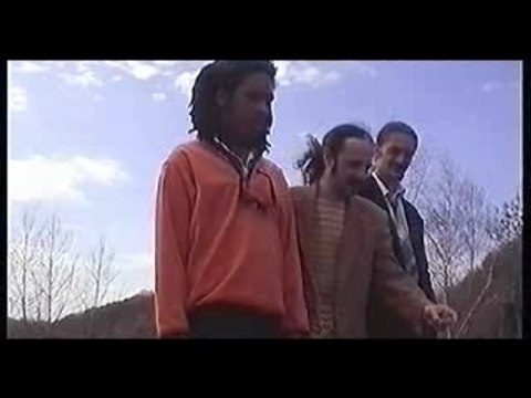 Putain!... C'est mes pompes (3)