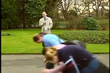 the_lowdown_funny_prank_video_download_funny_mp4_videos_and_funny_mp4_clips-(mobighar.com)