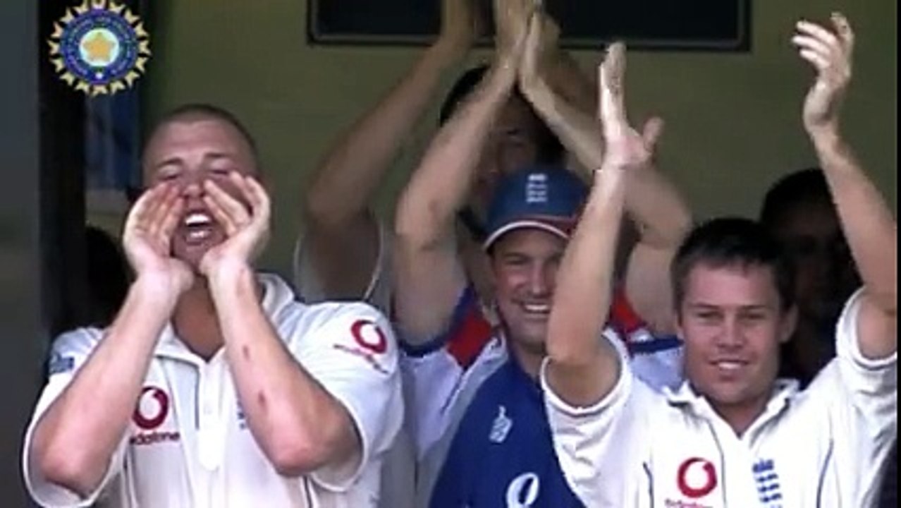 cricket sixes ,,fours a