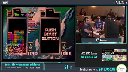 Il termine le jeu Tetris