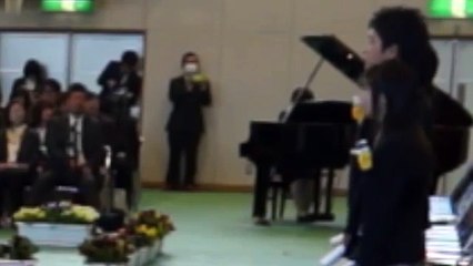 H26年度卒業式 巣立ちの歌 伴奏者は音楽担当教諭