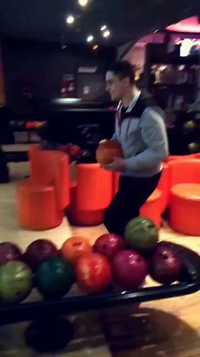 This is the reason why people should have bowling license -Prank,Comedy,Entertainment,Fun