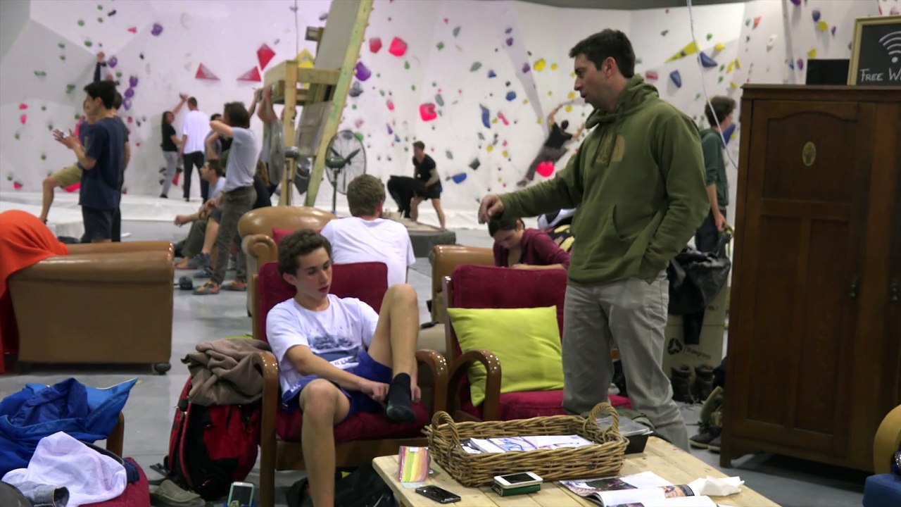 9 Degrees - Indoor Rock Climbing Gym in Sydney