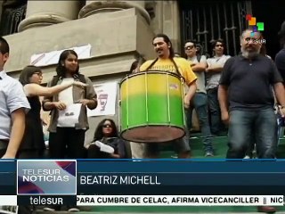 Chile: en paro, trabajadores de Bibliotecas, Archivos y Museos