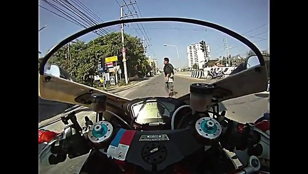 BMW S1000RR vs Suzuki Hayabusa vs Ducati 1098R vs ZX10R