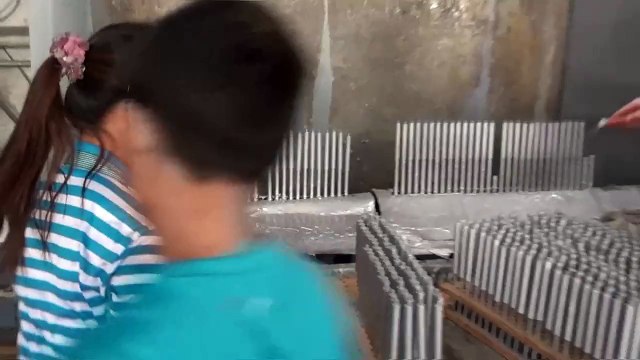 Herrajes para Muebles de Cocina & Herrajes para Cocinas Integrales - China: Pistones de Aire Eco / Production 13