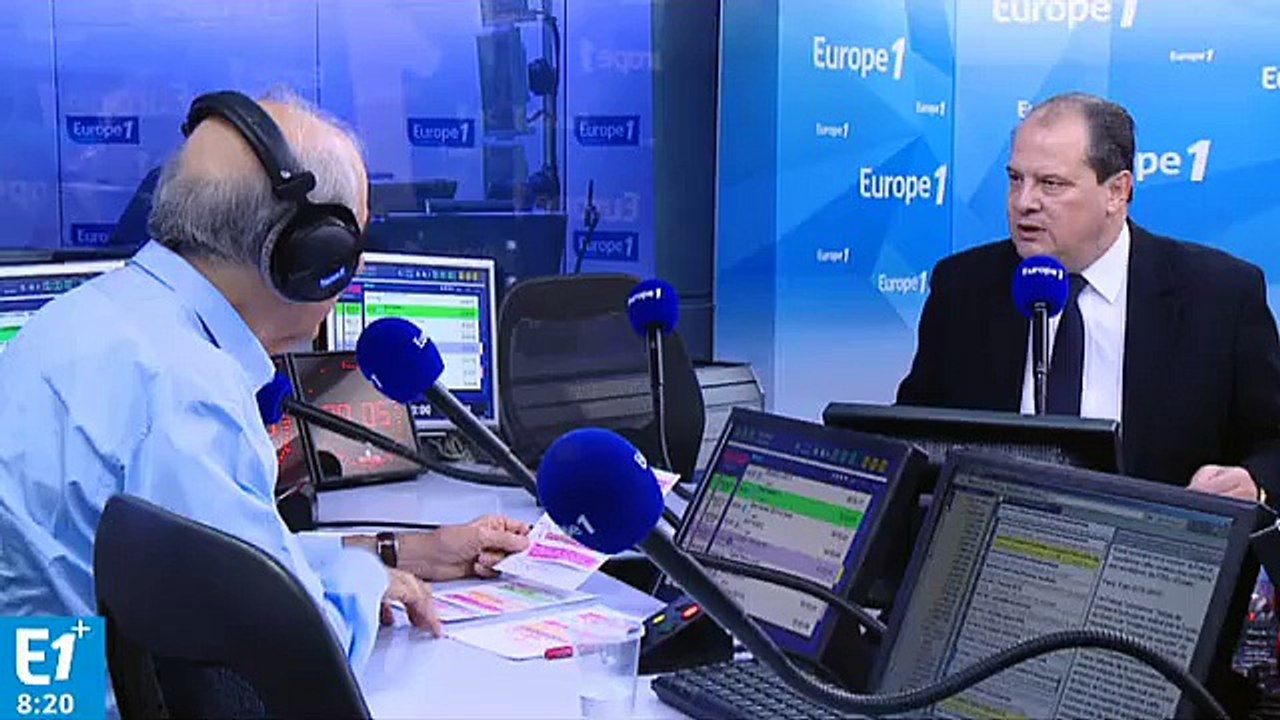 Sécurité et déchéance de nationalité : Jean-Christophe Cambadélis répond aux questions de Jean-Pierre Elkabbach