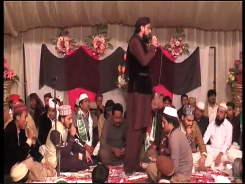 MUHAMMAD FAKHIR ALVI PART 3 (MAHFEL NAAT JANPUR)17/12/2015