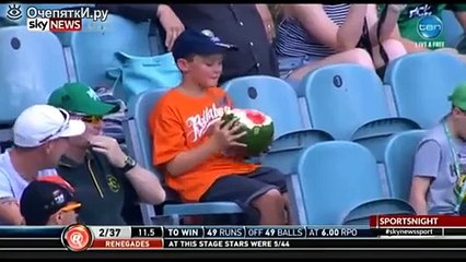 Оригинальный способ есть арбуз