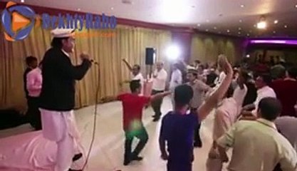 Shina Song "Maye Nom Ga Han a Thaye Yaro Naja" by Raja Babar Ali in Gilgit Baltistan Cultural Show at Dubai - 2015