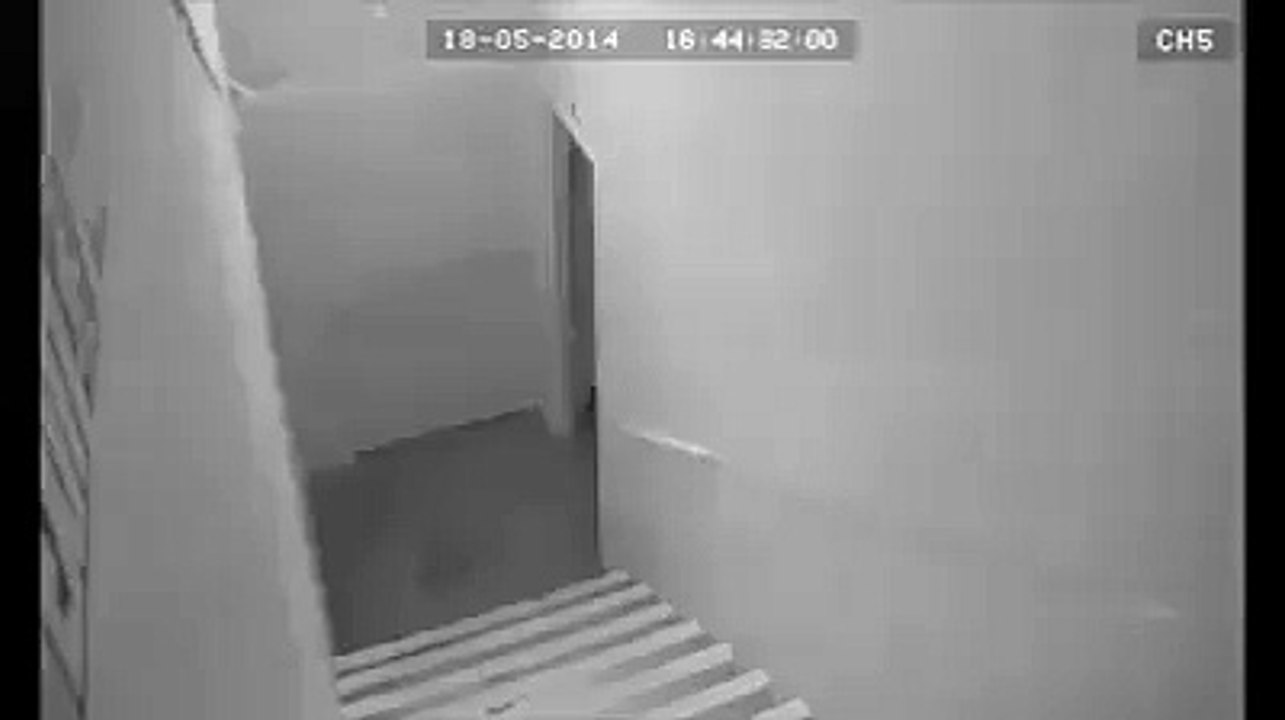 OMG!! Real Ghost caught on CCTV