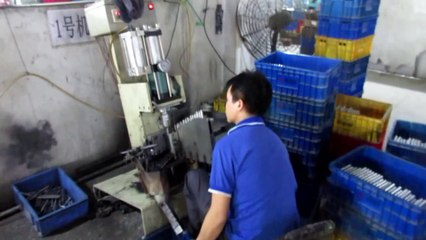 Kitchen Cabinet Hardware & Kitchen Cabinet Fittings - China: Eco Gas Spring / Production 12
