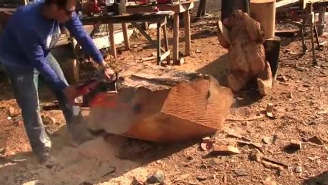 Sculptor Carves Giant King Crab