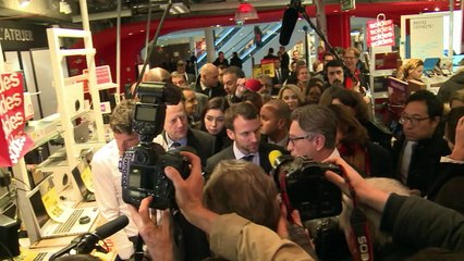 Soldes: Emmanuel Macron veut que "cela reparte"