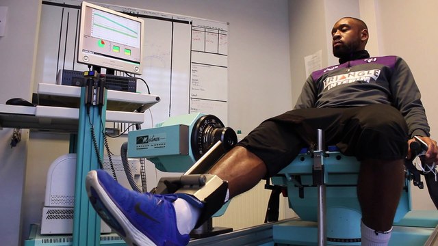 Inside avec Jean-Armel Kana-Biyik, blessé et en phase de rééducation