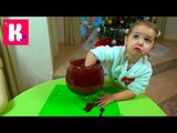 Сюрпризы в стакане с лизуном распаковка игрушек Surprise toys in a slimy glass unpacking