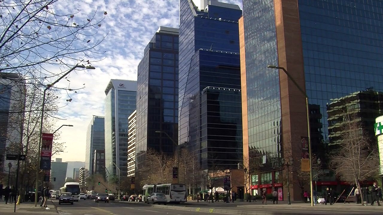 Häuser mit Gummifüßen halten Erdbeben stand