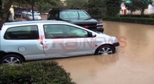 Përmbytje në qytetin e Lezhës - Ora News- Lajmi i fundit-