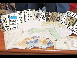 Udine - Assicurazioni "di comodo", due coniugi intestatari di 760 autovetture (04.01.16)