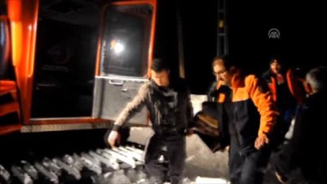 Ayşe Nine'nin Yardımına Ekipler Yetişti