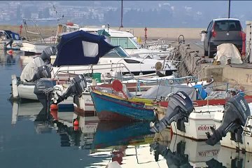 Διαμαρτυρία ψαράδων στα Καμένα Βούρλα