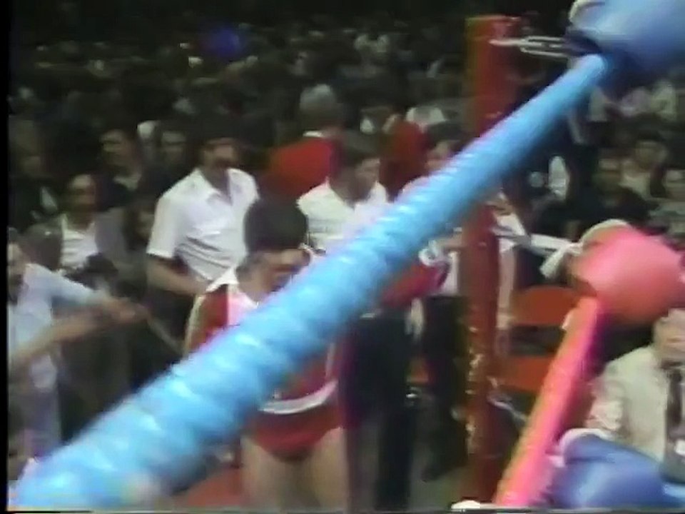 Rick Martel vs Jumbo Tsuruta  ?????? (1984) part 1