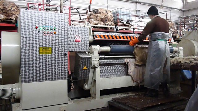 VARDAR TANNERY MACHINERY-RECONDITIONED FLESHING MACHINE
