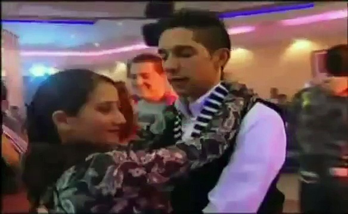 Cheb Hasni le film- FILM COMPLET 2011 - Algérie .flv