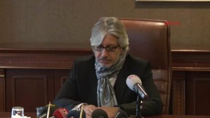 Süha Uygur: Benim Tek Amacım Tiyatro Yapmak, Diğer Kavgalar Beni Enterese Etmiyor