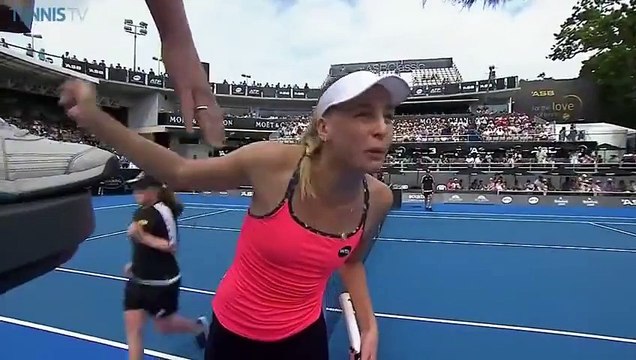 Buzz : Quand deux joueuses se disputent sur le court, ça donne ça...