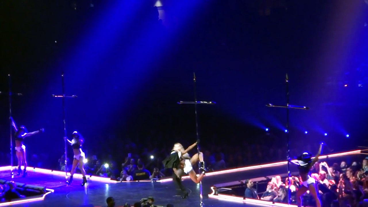MADONNA _Holy Water_ & _Vogue_ -  live in Edmonton Oct. 2015
