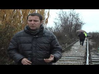 TRENI GODET NJE MAKINE NE SHKODER