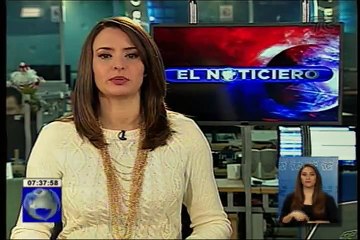 Deslizamiento de tierras y bloqueo de vías
