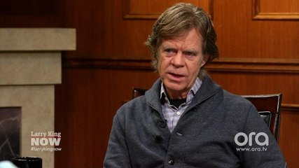 William H. Macy On Chicago Protests: "It's Complicated? I Really Love Cops"