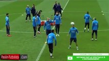 Zap Foot du 6 janvier: Neymar fait le spectacle à l'entraînement, la conférence d'adieu hilarante de Benitez, quand Zidane et Luis Enrique se battaient