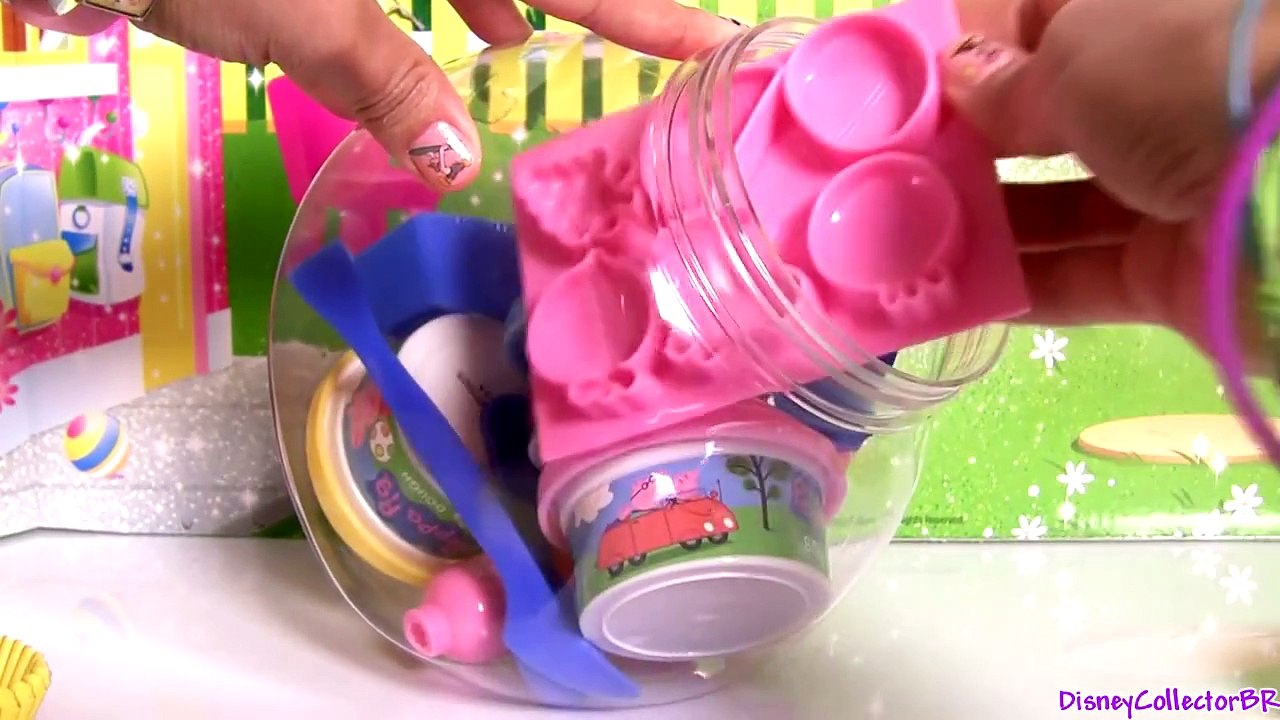 Play Doh Peppa Pig Cupcake Maker NEW Dough Candy Container Playset by Fun Toys Collector